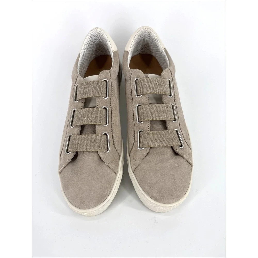 The Flexx Sneak Easy Sneaker Womens 9 Beige Kino Slip on Sneaker NWOT